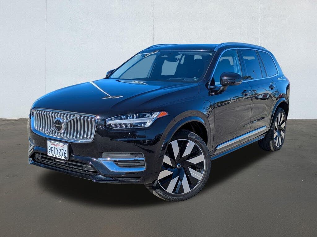 2023 Volvo XC90 Recharge T8 Ultimate Bright Theme 7-Passenger eAWD