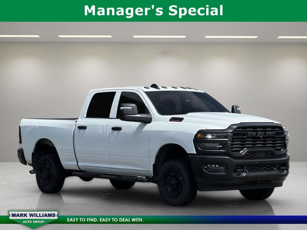 2025 RAM 2500 Tradesman Crew Cab 4WD