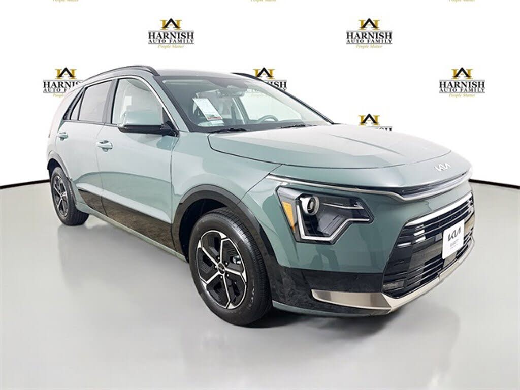 2026 Kia Niro SX FWD
