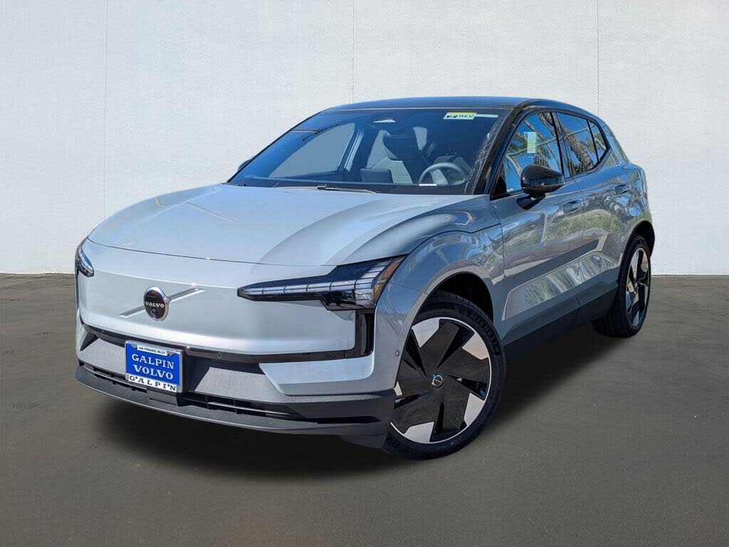2026 Volvo EX30 Twin Ultra eAWD