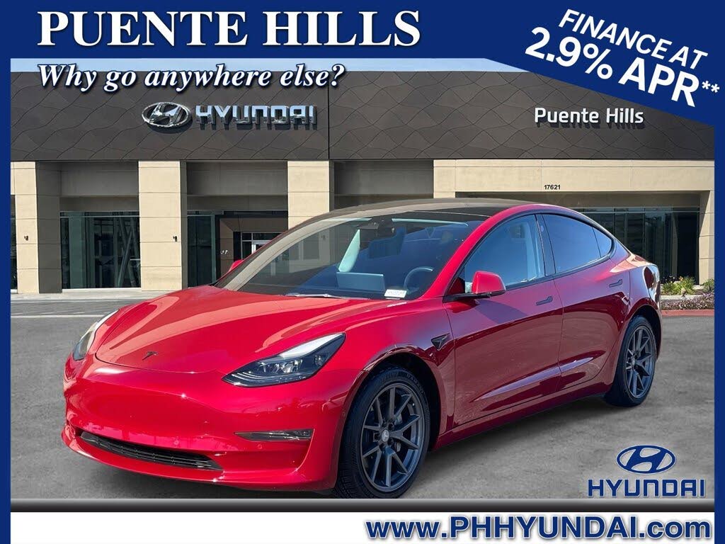 2022 Tesla Model 3 RWD