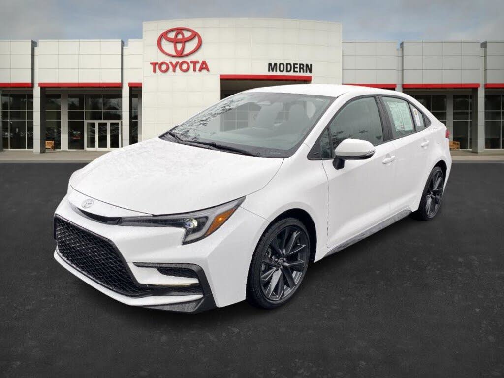 2024 Toyota Corolla SE FWD