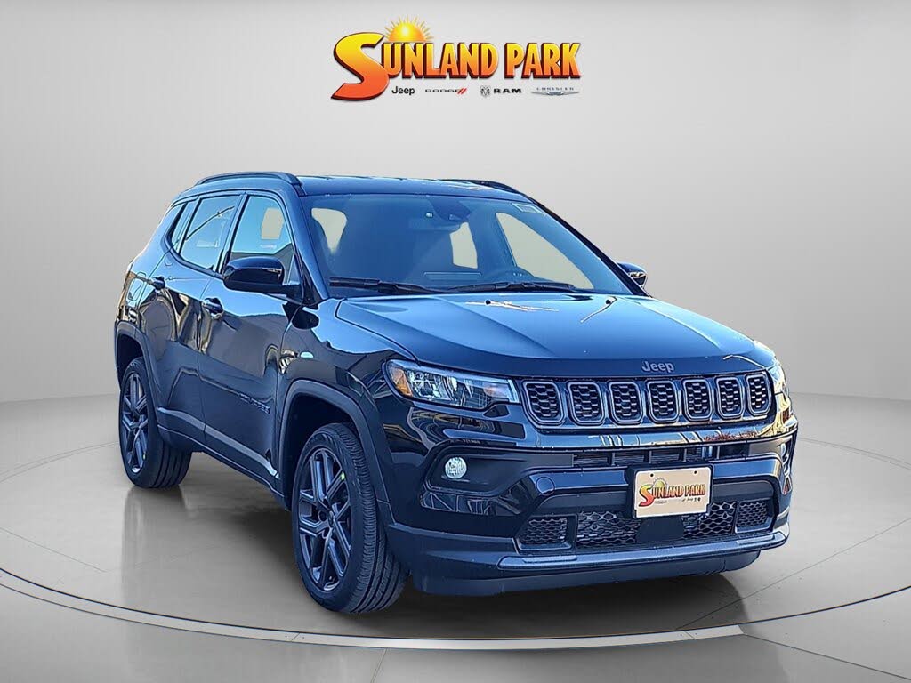 2026 Jeep Compass Latitude Altitude 4WD