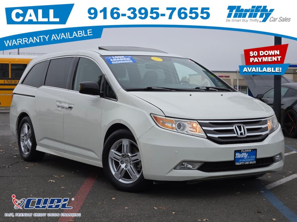 2013 Honda Odyssey Touring Elite FWD