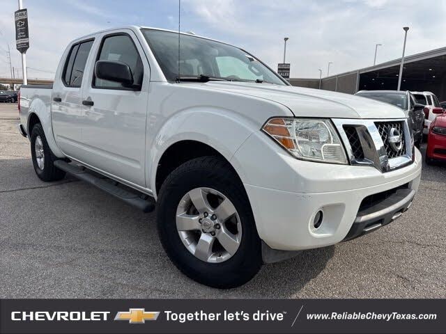 2013 Nissan Frontier SV Crew Cab