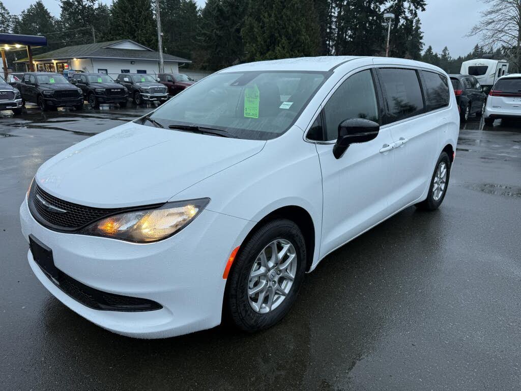 Chrysler Grand Caravan SXT FWD 2025