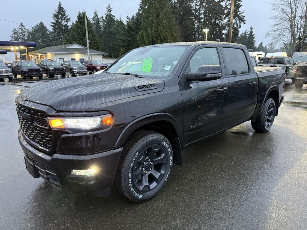 2025 RAM 1500 Big Horn Crew Cab 4WD