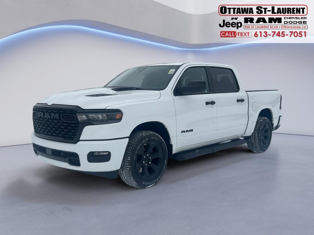 2025 RAM 1500 Express Crew Cab 4WD
