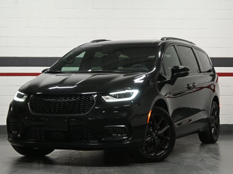 Chrysler Pacifica Touring L AWD 2023