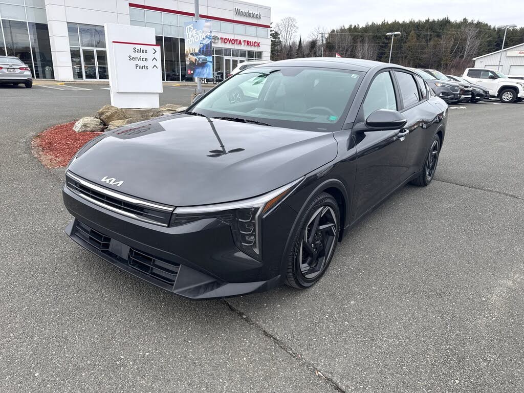 2025 Kia K4 EX FWD