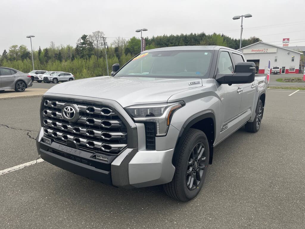 2025 Toyota Tundra Hybrid Platinum HV CrewMax Cab 4WD