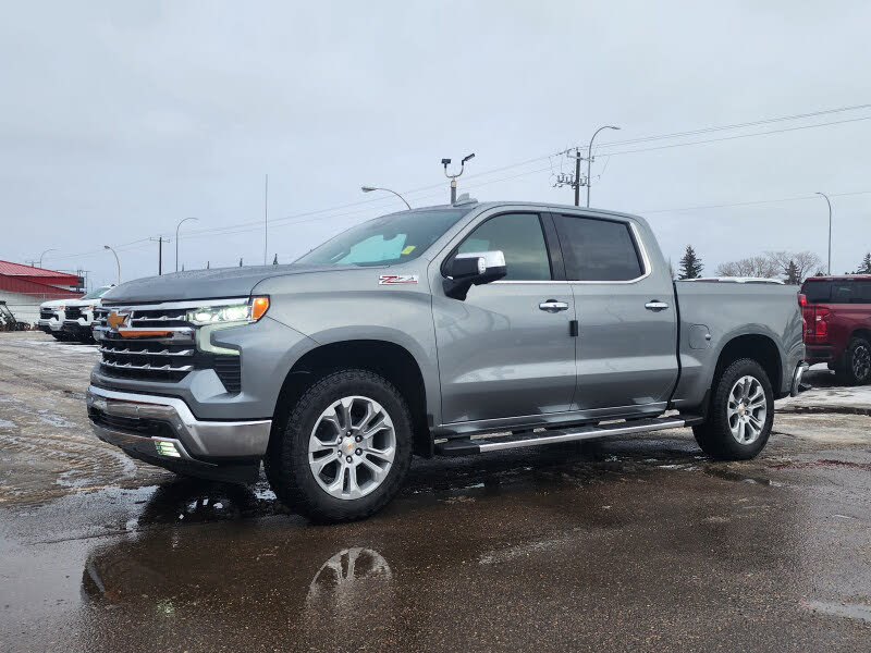 2026 Chevrolet Silverado 1500 LTZ Crew Cab 4WD