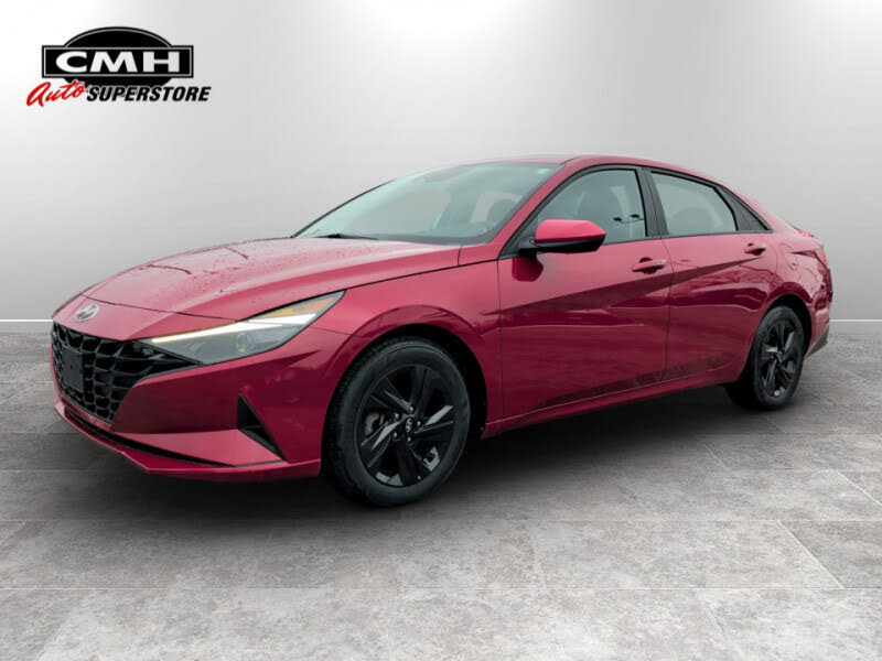 2022 Hyundai Elantra Preferred FWD with Sun and Tech Package