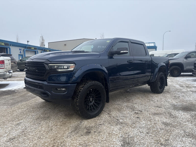 2022 RAM 1500 Limited Crew Cab 4WD