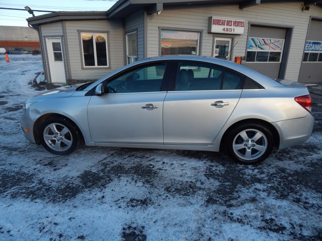 2015 Chevrolet Cruze 2LT Sedan FWD
