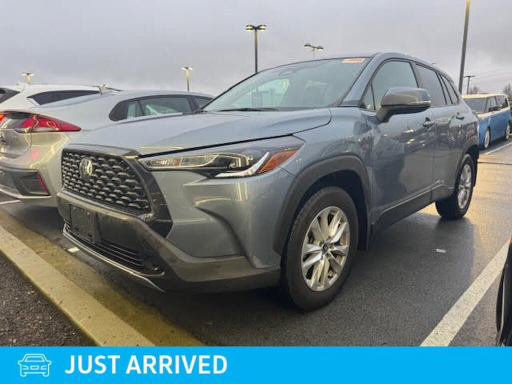 2024 Toyota Corolla Cross LE AWD