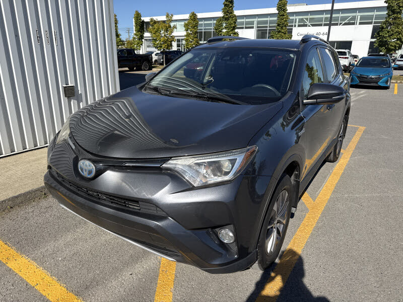 2018 Toyota RAV4 Hybrid LE AWD