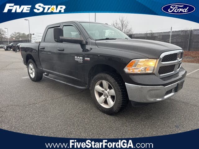 2019 RAM 1500 Classic SLT Crew Cab 4WD