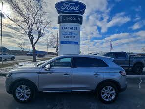 Lincoln Nautilus Reserve AWD
