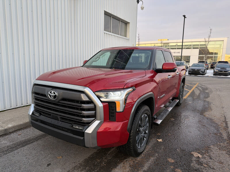 2022 Toyota Tundra Limited CrewMax Cab 4WD