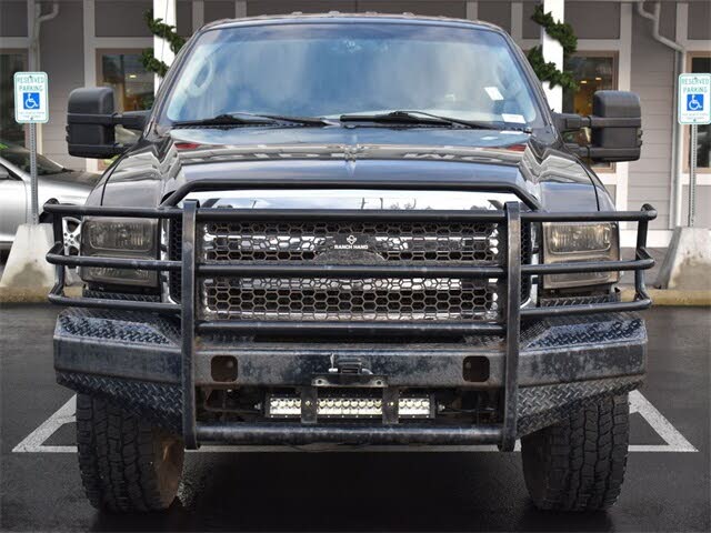 2005 Ford F-350 Super Duty Lariat Crew Cab SB 4WD