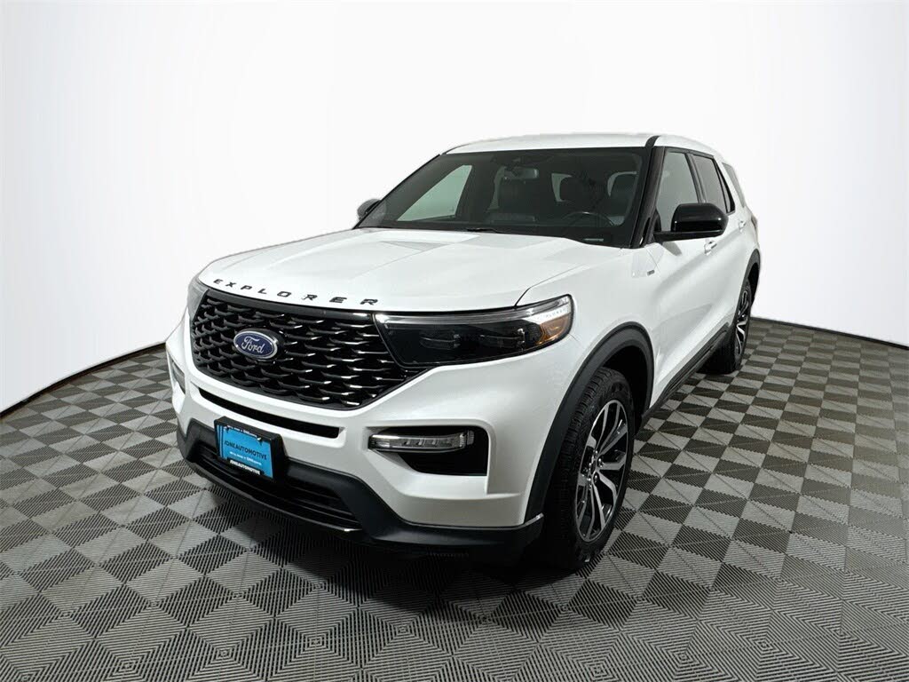 2022 Ford Explorer ST-Line AWD