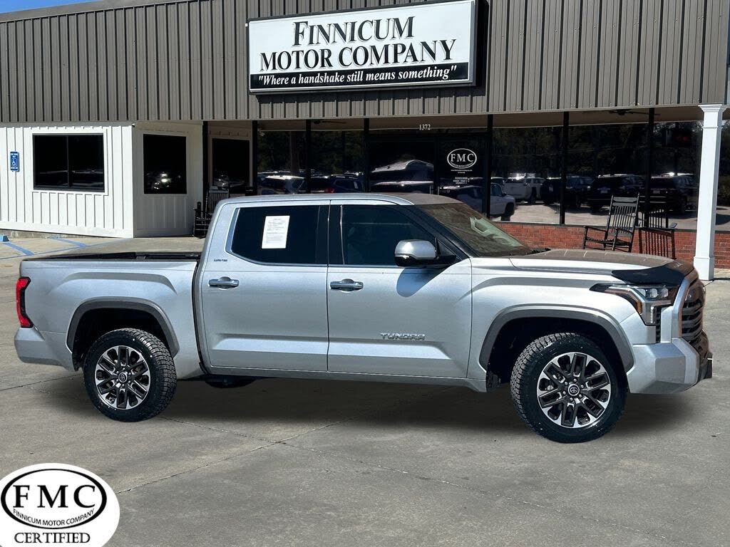 2022 Toyota Tundra Limited CrewMax Cab 4WD