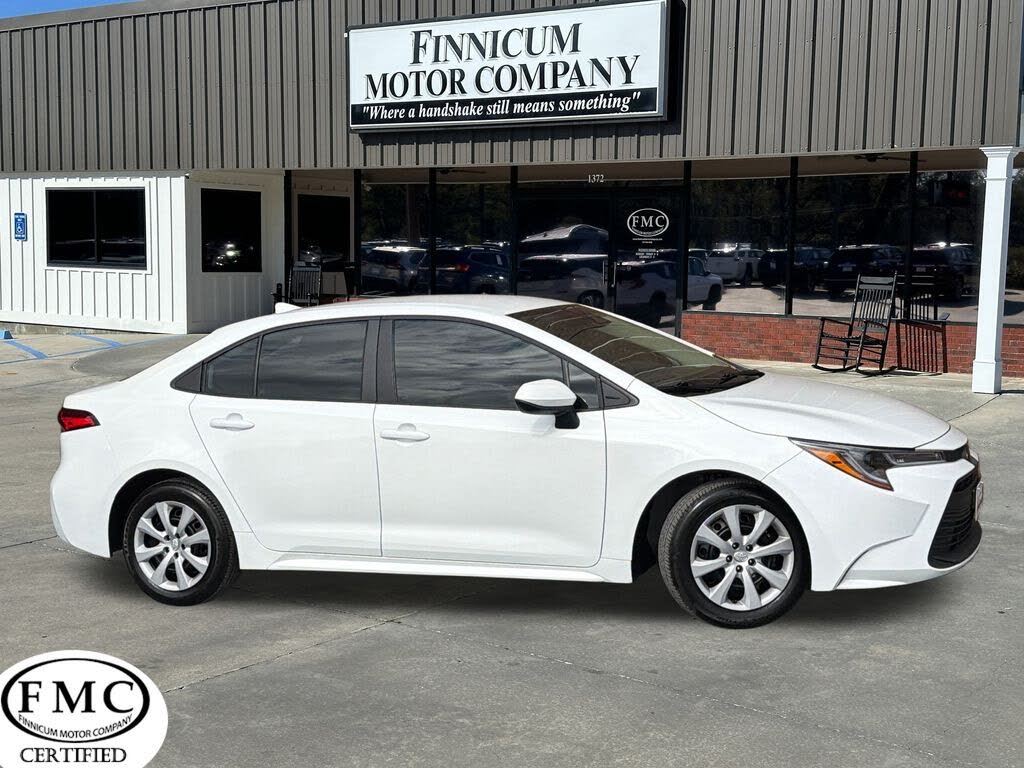 2024 Toyota Corolla LE FWD