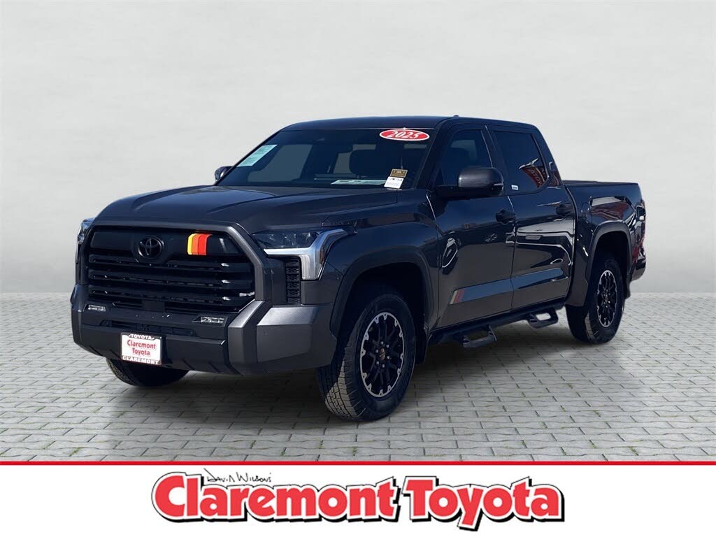 2025 Toyota Tundra SR5 CrewMax Cab 4WD