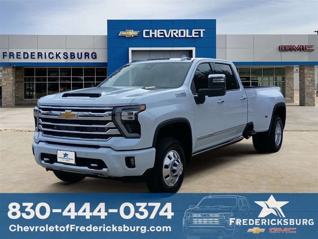 2026 Chevrolet Silverado 3500HD High Country Crew Cab 4WD