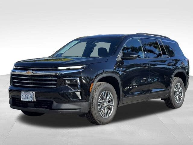 2025 Chevrolet Traverse LT FWD