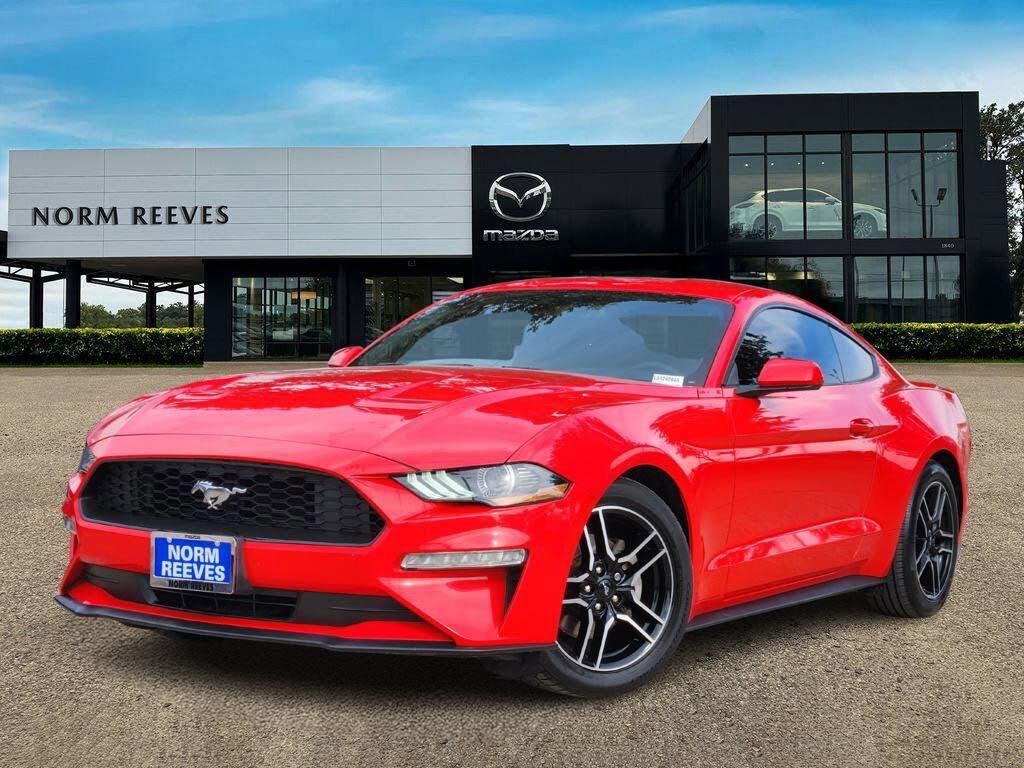 2020 Ford Mustang EcoBoost Coupe RWD