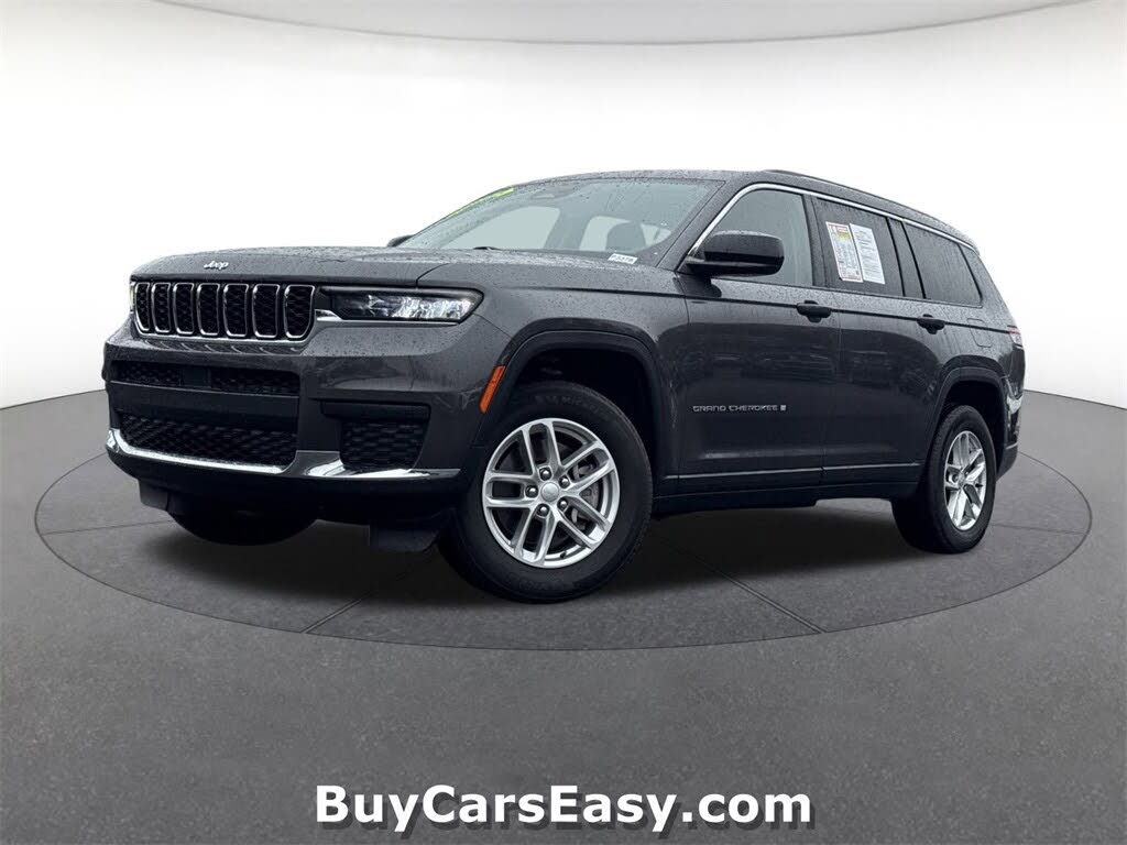 2022 Jeep Grand Cherokee L Laredo 4WD