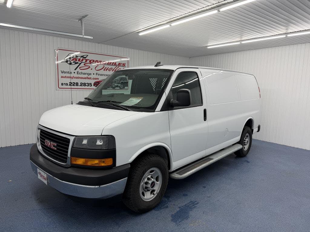 2023 GMC Savana Cargo 2500 RWD