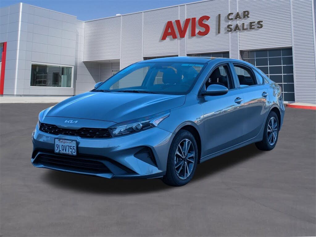 2024 Kia Forte LXS FWD