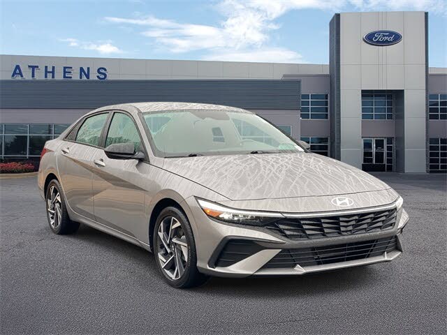 2025 Hyundai Elantra SEL Sport FWD