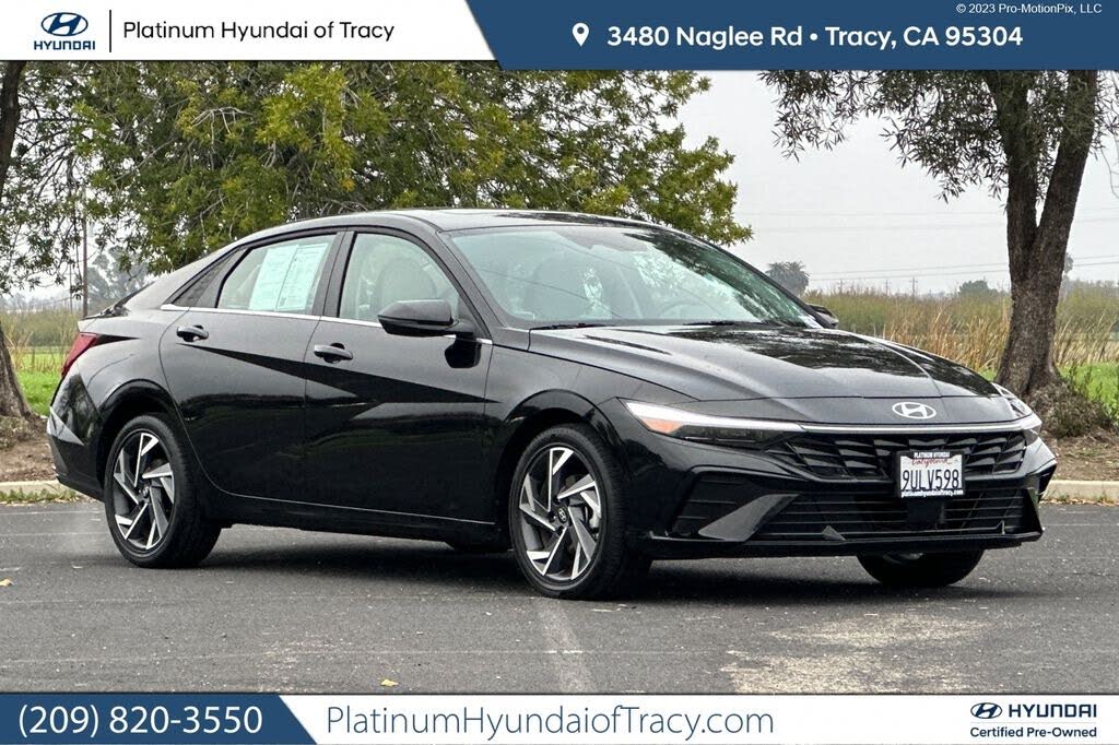 2025 Hyundai Elantra Hybrid Limited FWD