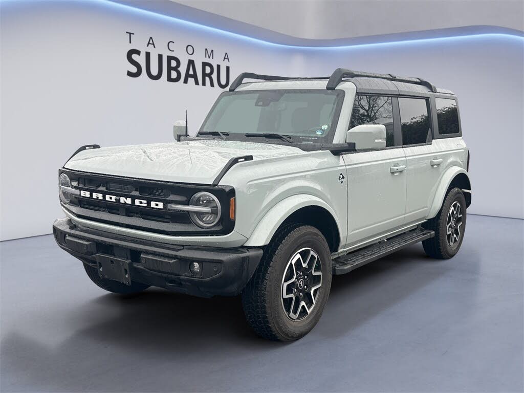 2023 Ford Bronco Outer Banks 4-Door 4WD