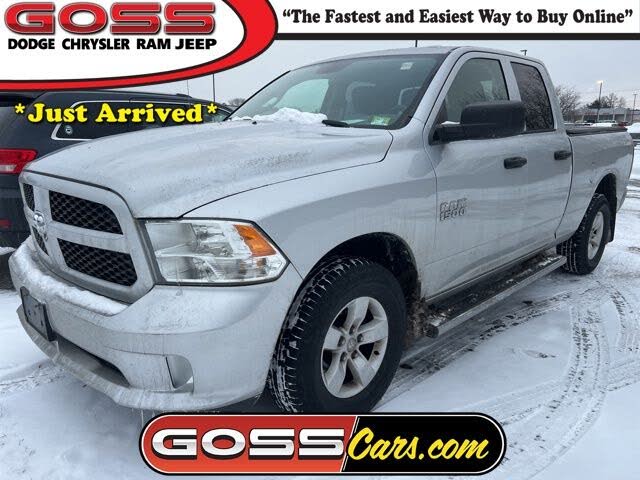 2016 RAM 1500 Express Quad Cab 4WD