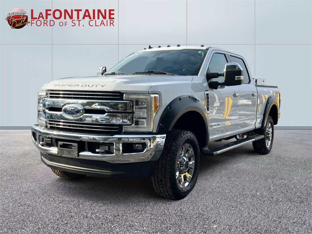 2019 Ford F-350 Super Duty Lariat Crew Cab 4WD
