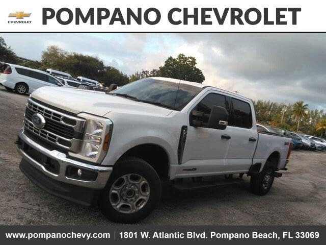 2025 Ford F-250 Super Duty XLT Crew Cab 4WD