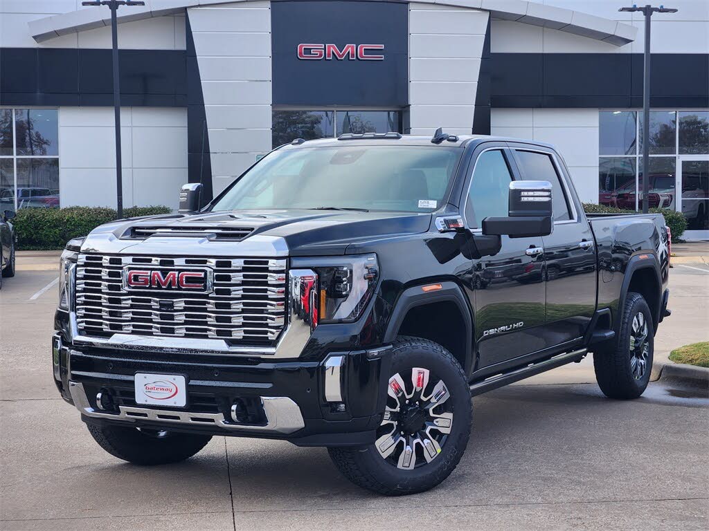 2026 GMC Sierra 2500HD Denali Crew Cab 4WD