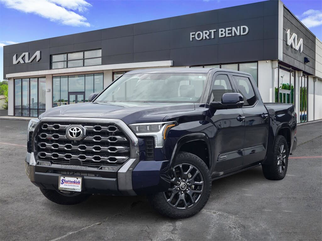2022 Toyota Tundra Platinum CrewMax Cab 4WD