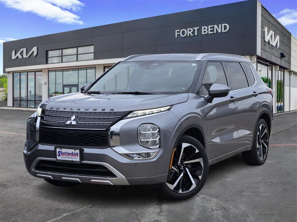 2023 Mitsubishi Outlander SEL FWD