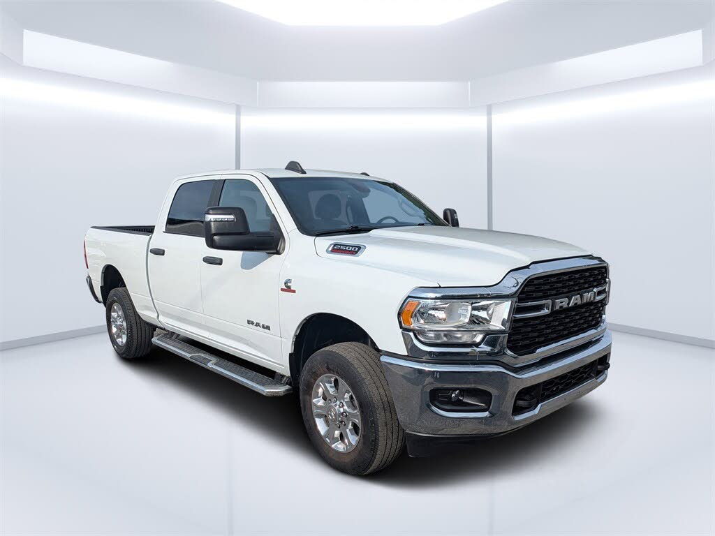 2024 RAM 2500 Big Horn Crew Cab 4WD