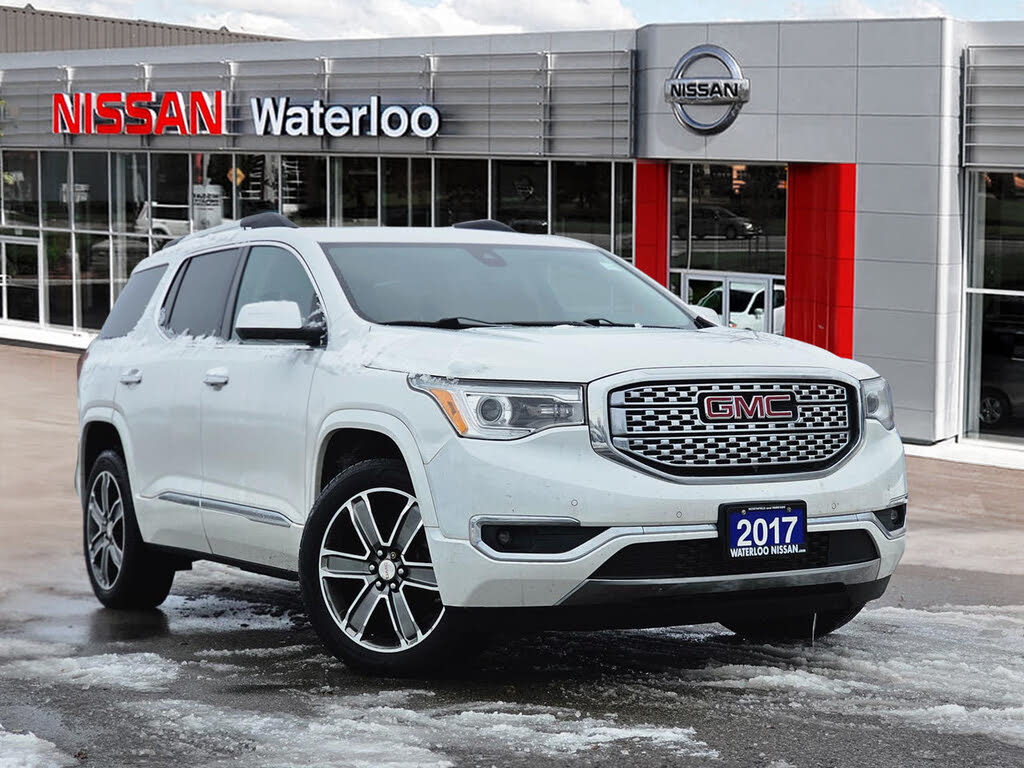 GMC Acadia Denali AWD 2017