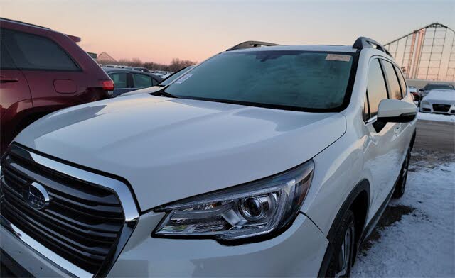 2021 Subaru Ascent Limited AWD with Captains Chairs