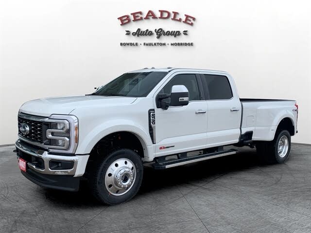 2026 Ford F-450 Super Duty Lariat Crew Cab LB DRW 4WD