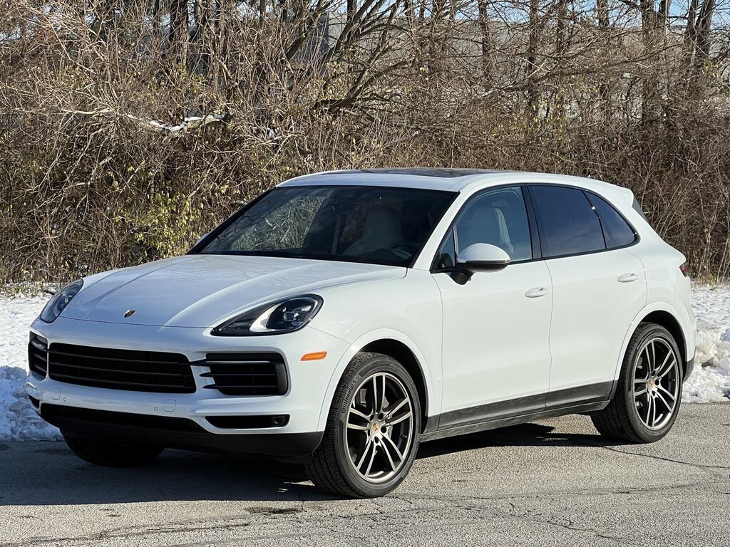 2022 Porsche Cayenne Platinum Edition AWD