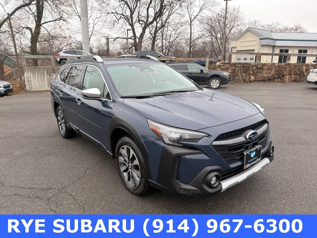 2023 Subaru Outback Touring AWD